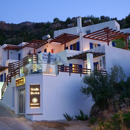 Vasilis Studios Myrties Exterior photo